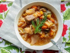 Giảm 5 kg trong 3 tuần nhờ súp Borscht thay bữa chính